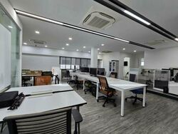Harvey Road (D13), Office #528796001